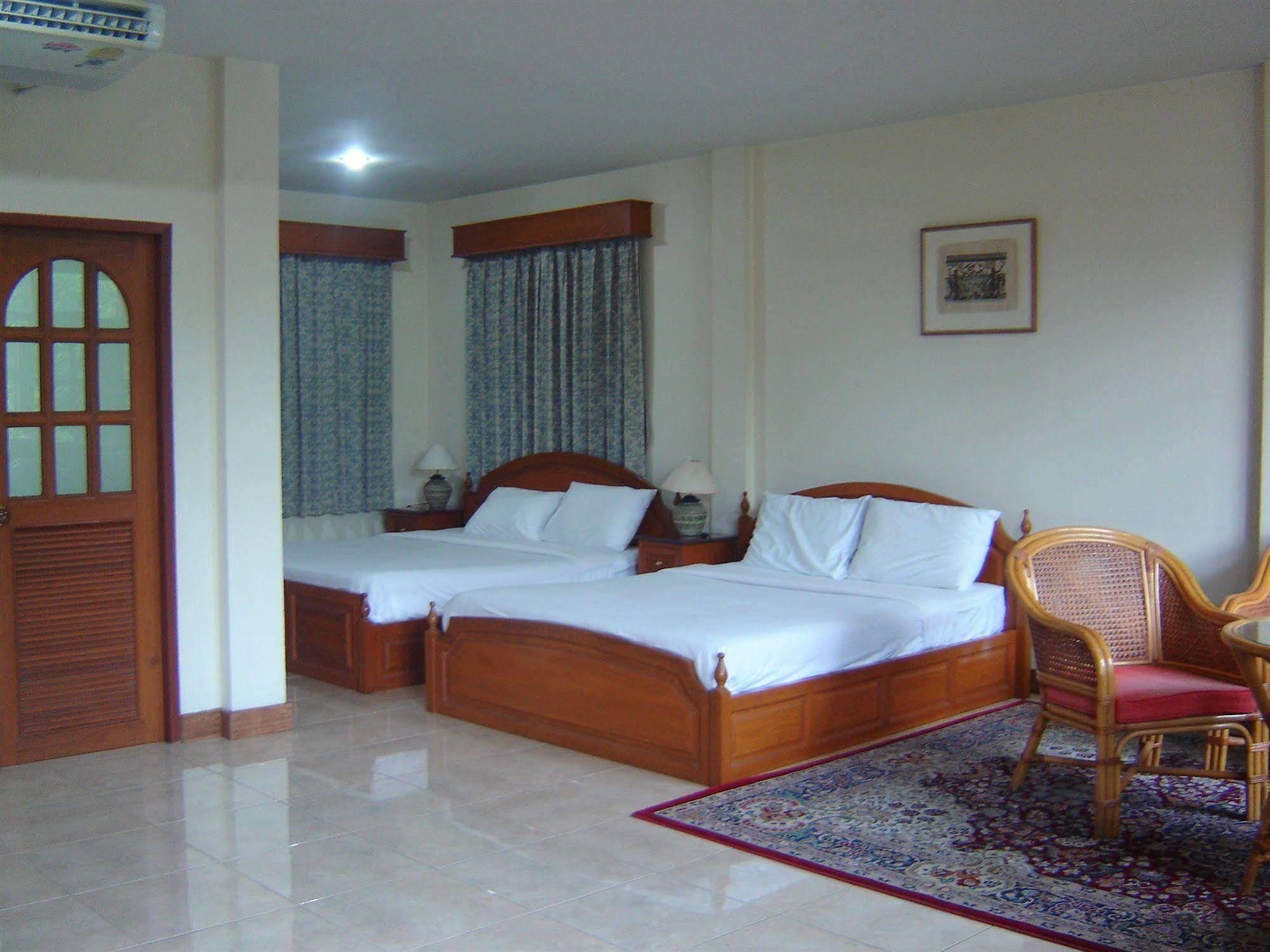 Golden Cupids Hotel Chiang Mai Exterior foto